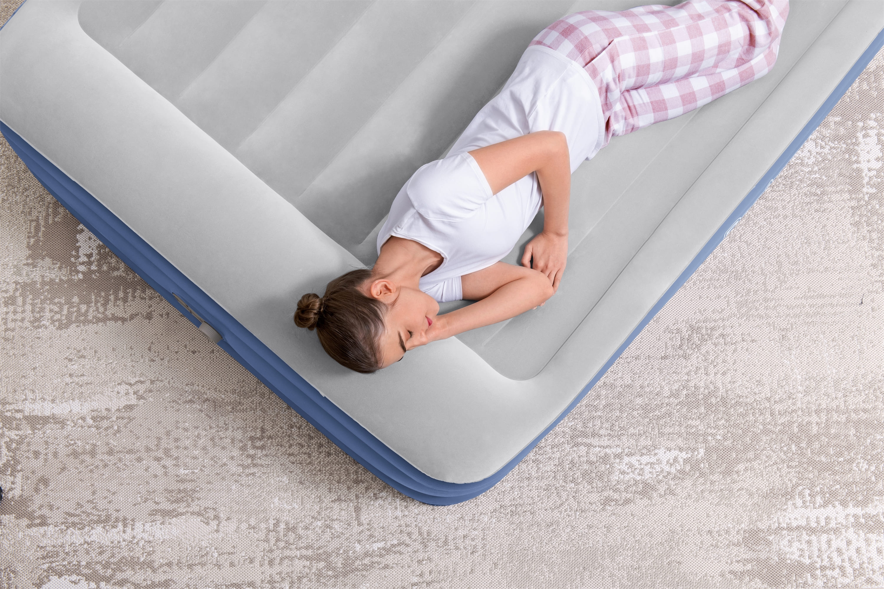 ที่นอนเป่าลม Bestway Tritech Air Mattress Queen Built-in AC Pump 2.03m x 1.52m x 46cm _1